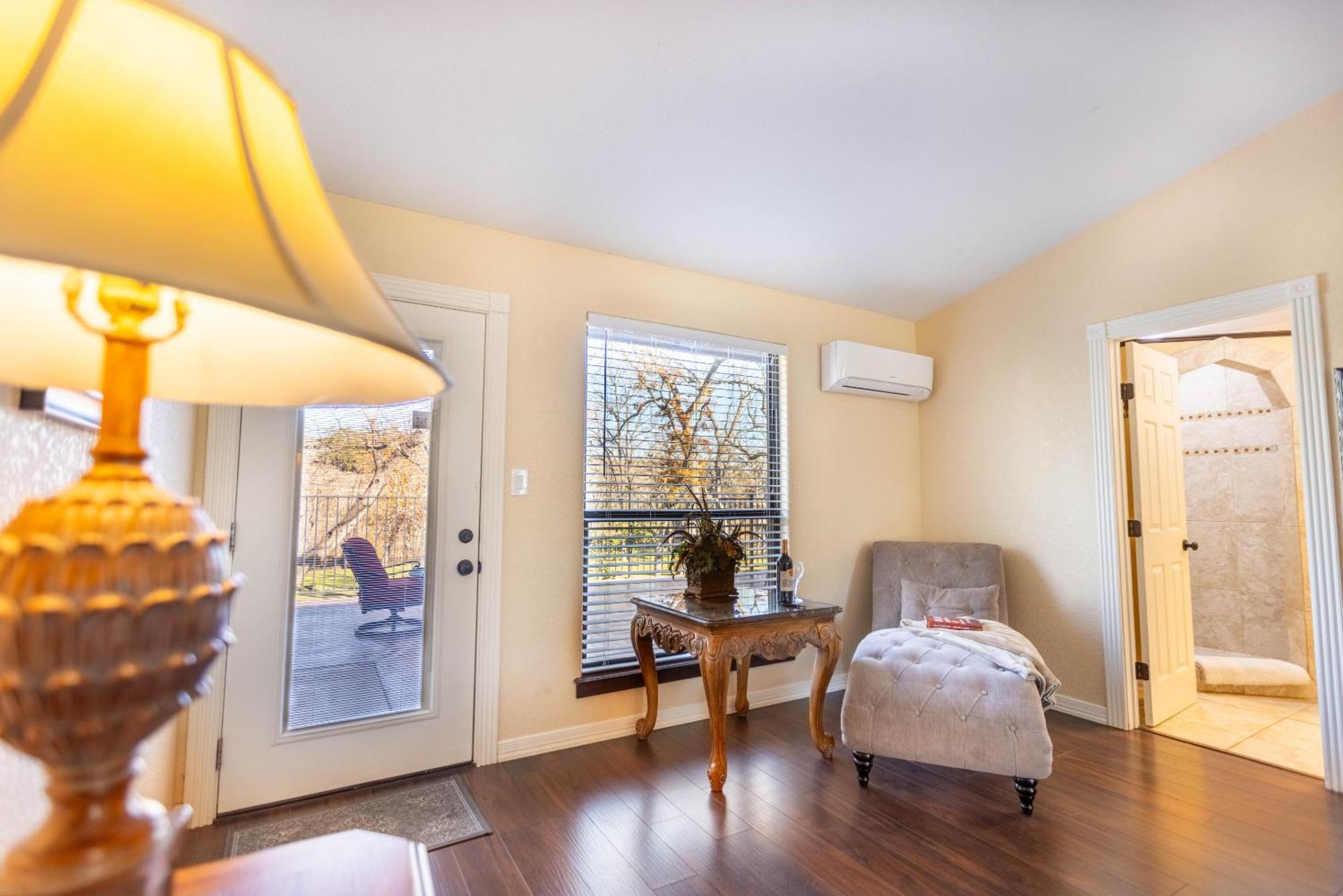 Messina Inn Wimberley Rom bilde