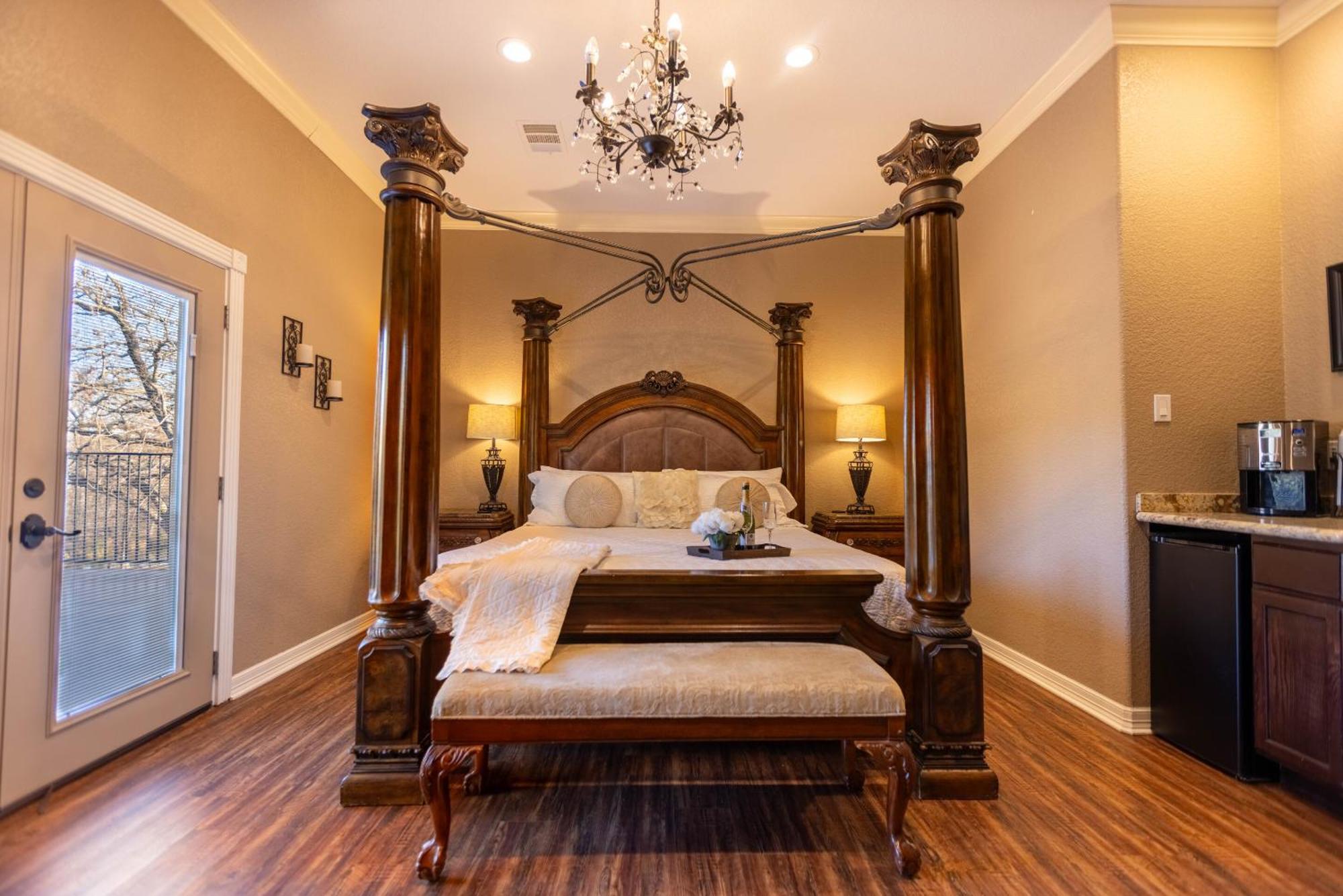 Messina Inn Wimberley Rom bilde