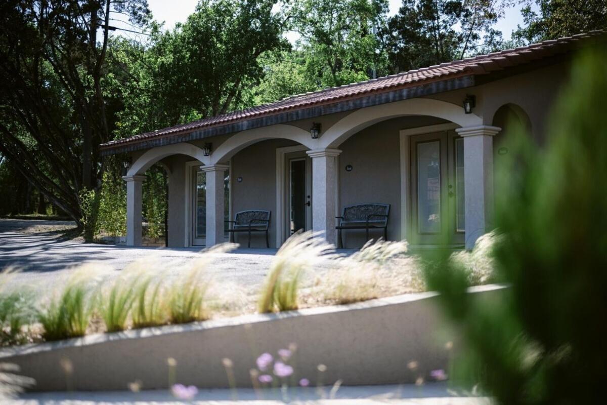 Messina Inn Wimberley Rom bilde